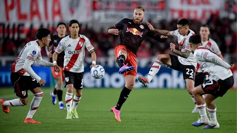 River-vs.-Bragantino-en-vivo-1-490x275