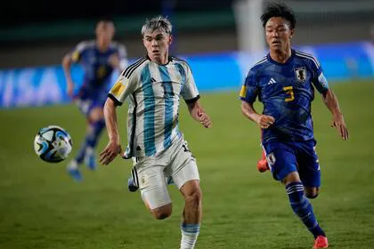 en-su-segunda-presentacion-la-seleccion-argentina-ZDP4RJEND5FEHFQ6EVEJ7ID77Q