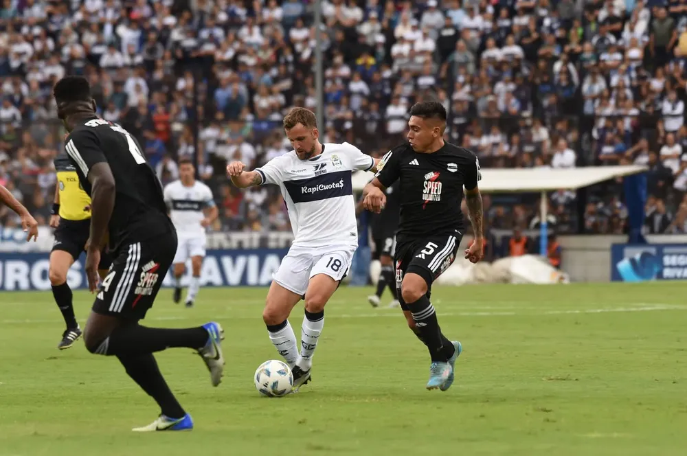 riestra-gimnasia-colazojpeg