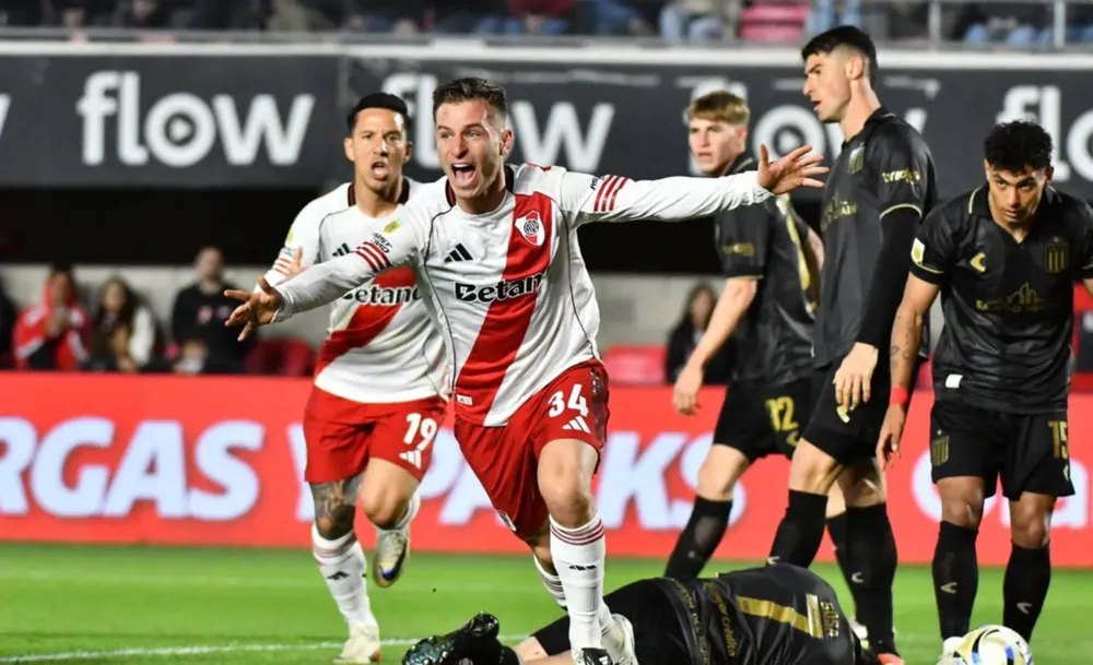 river estudiantes