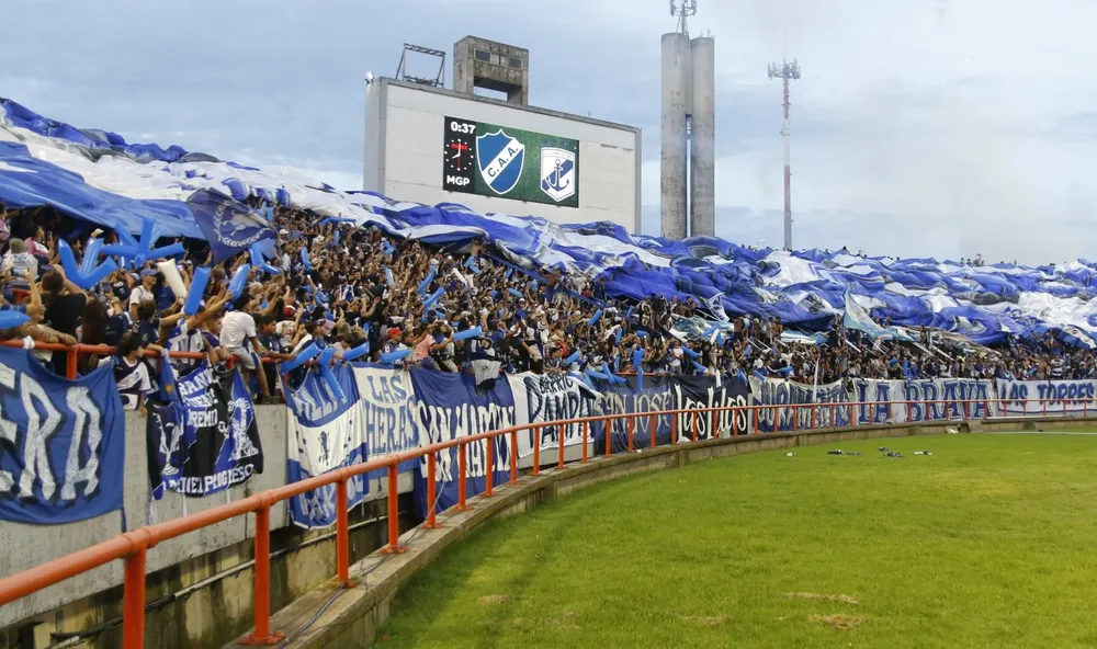 hinchada-alvaradojpeg-scaled