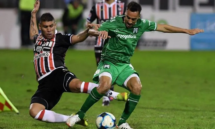 chacarita-ferro-2