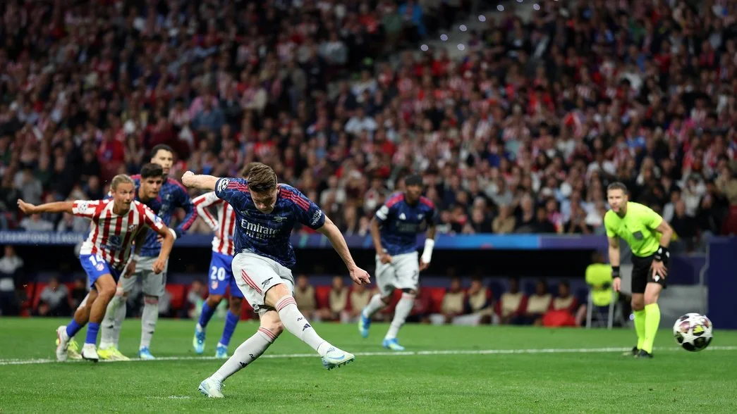 madrid-spain-viktor-gyoekeres-of-arsenal-scores-his-teams-first-goal-from-the-penalty-spot_eueak9zm