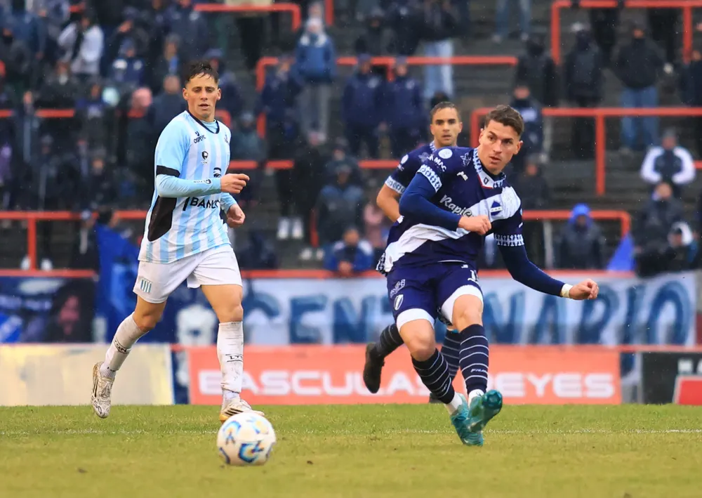 alvarado racing de cdb