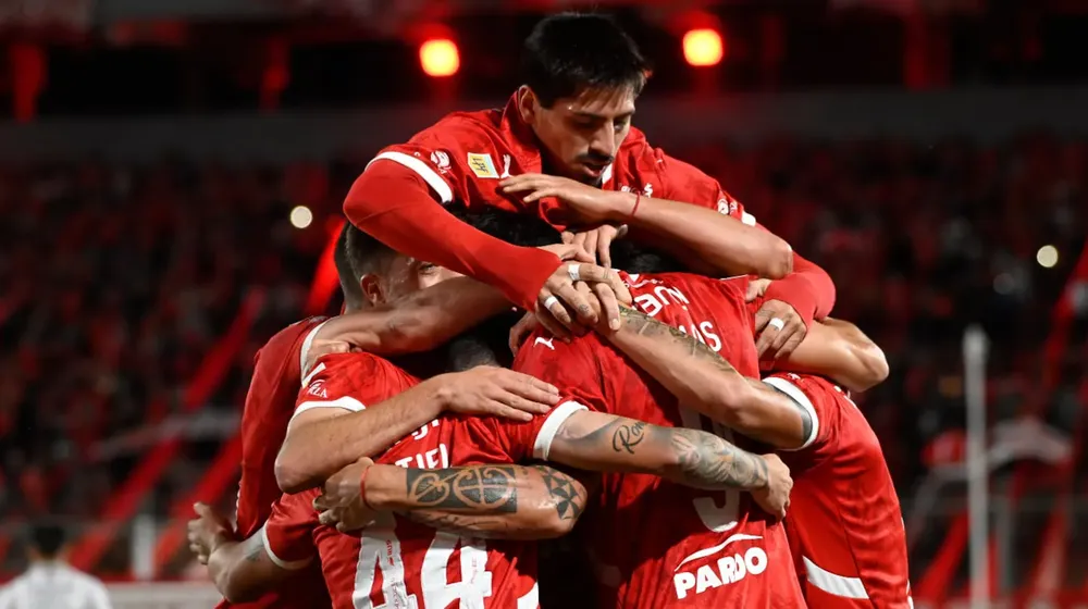 independiente-goleo-3-0-a-union-y-se-prende-en-la-pelea-por-clasificar-a-copas-internacionales-foto-fotobaires-4XLGHAFKR5GLPFH6JOXQDGOESQ