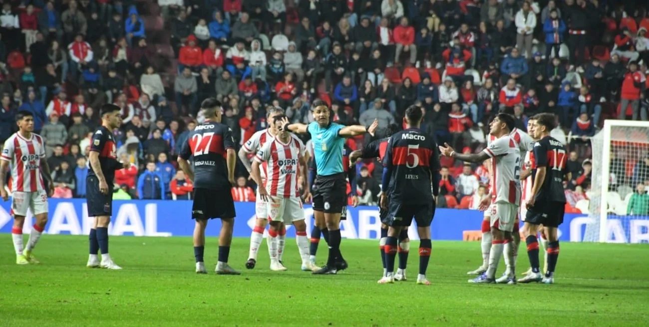 union 0 tigre 0